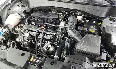 Hyundai Kona 2025 1.6 автомат (гидро), миниатюра 5