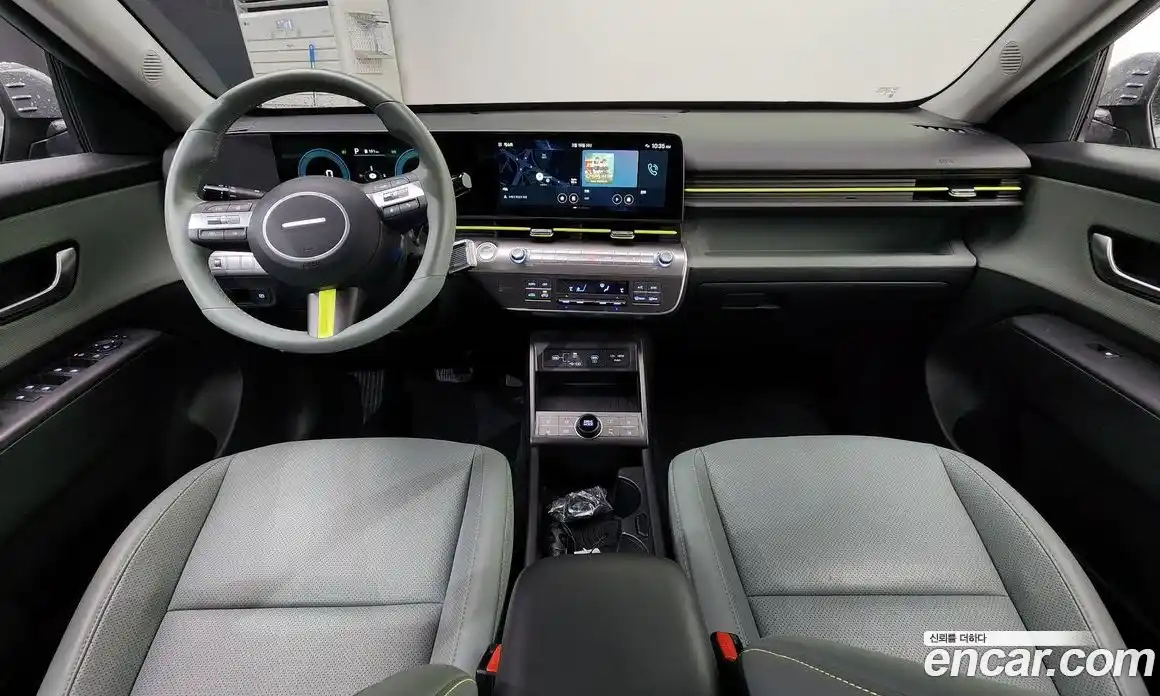 Hyundai Kona 2025 1.6 автомат (гидро), фото 6