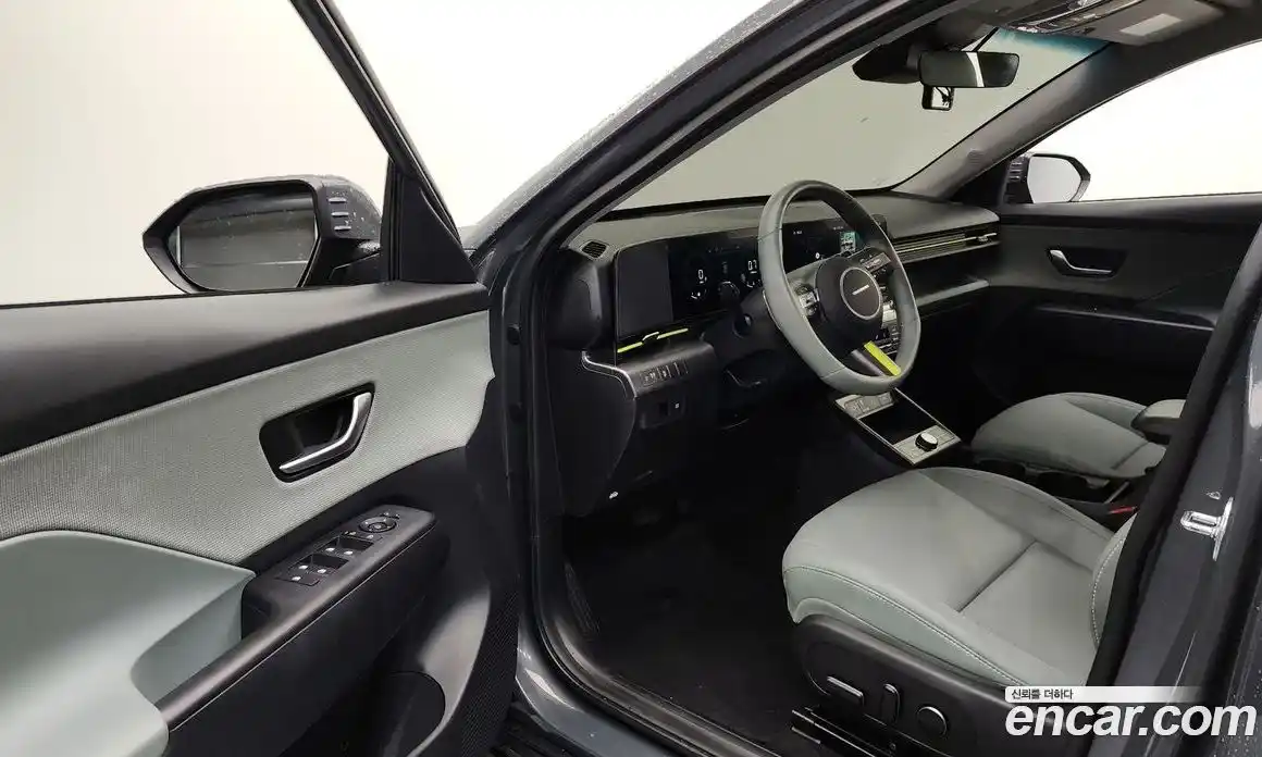 Hyundai Kona 2025 1.6 автомат (гидро), фото 9