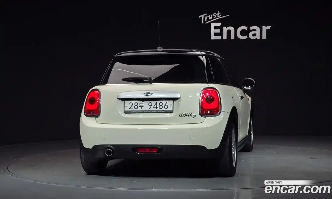 Mini Cooper 2014 1.5 автомат (гидро), фото 4