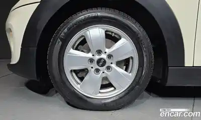 Mini Cooper 2014 1.5 автомат (гидро), миниатюра 5