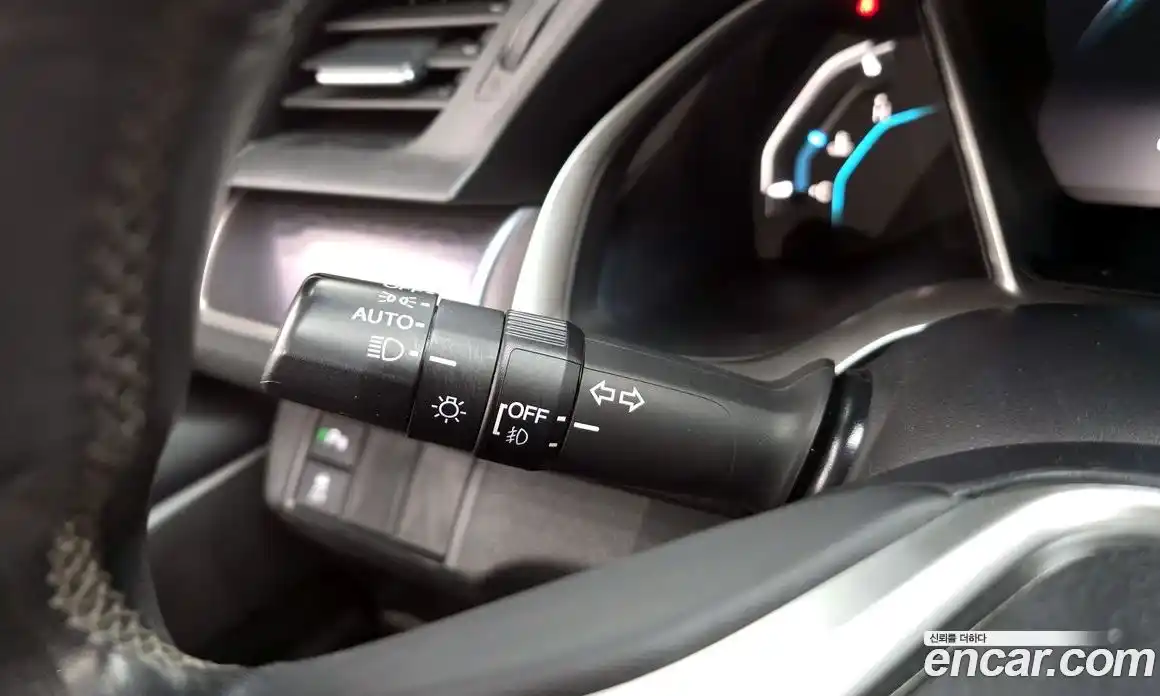 Honda Civic 2017 2.0 автомат (гидро), фото 17