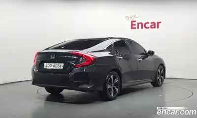 Honda Civic 2017 2.0 автомат (гидро), миниатюра 2