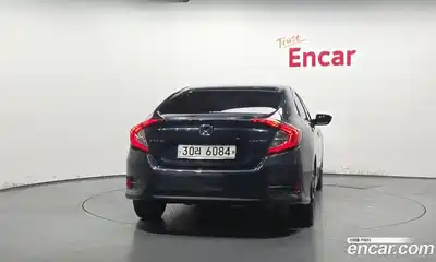 Honda Civic 2017 2.0 автомат (гидро), миниатюра 4