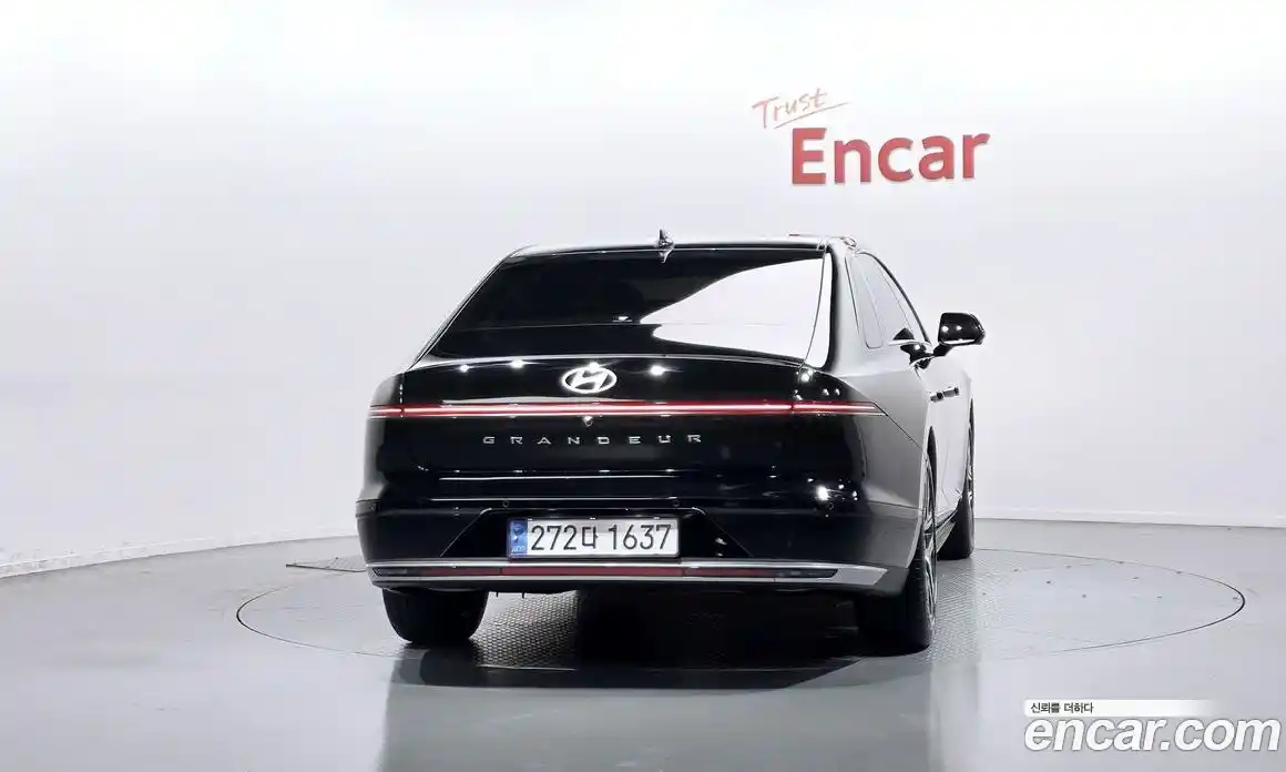 Hyundai Grandeur 2022 2.5 автомат (гидро), фото 4