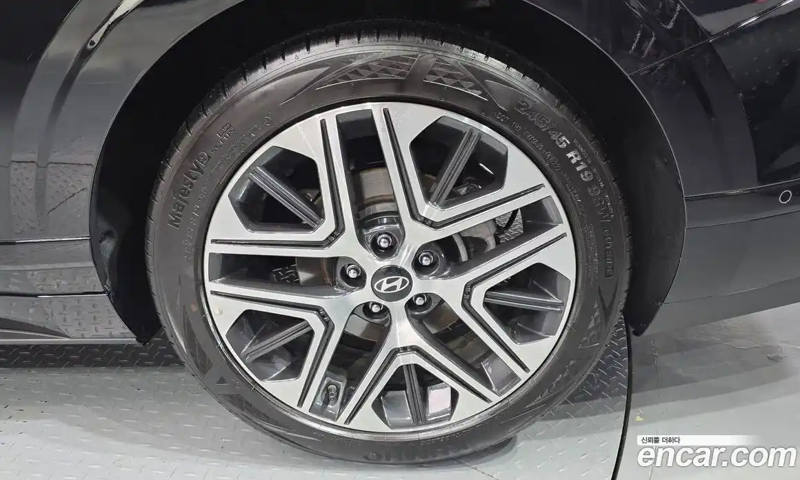 Hyundai Grandeur 2022 2.5 автомат (гидро), фото 7