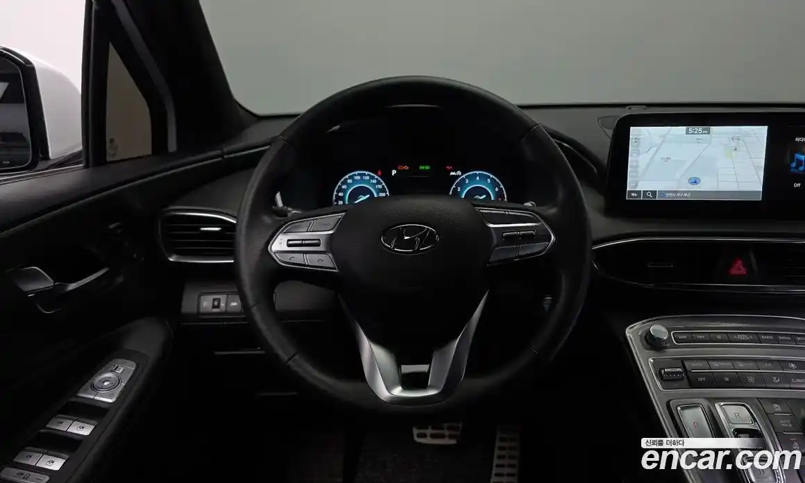 Hyundai Santa Fe 2022 2.5 автомат (гидро), фото 13