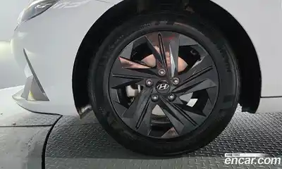 Hyundai Avante 2021 1.6 автомат (гидро), миниатюра 5