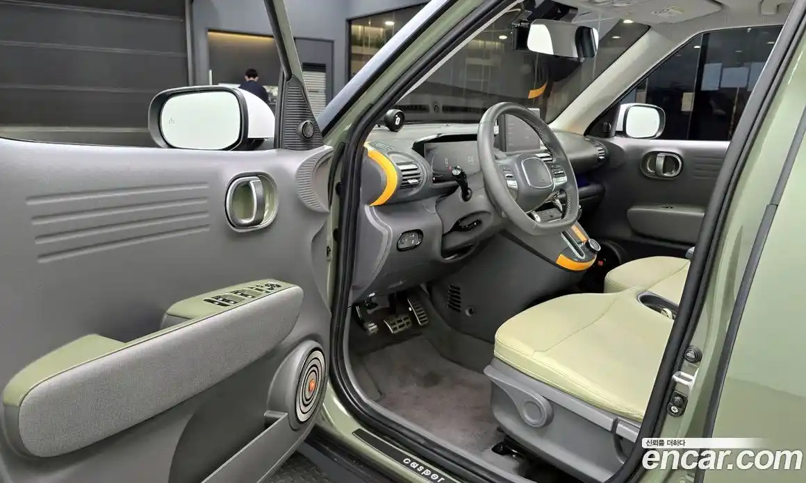 Hyundai Casper 2022 1.0 автомат (гидро), фото 13