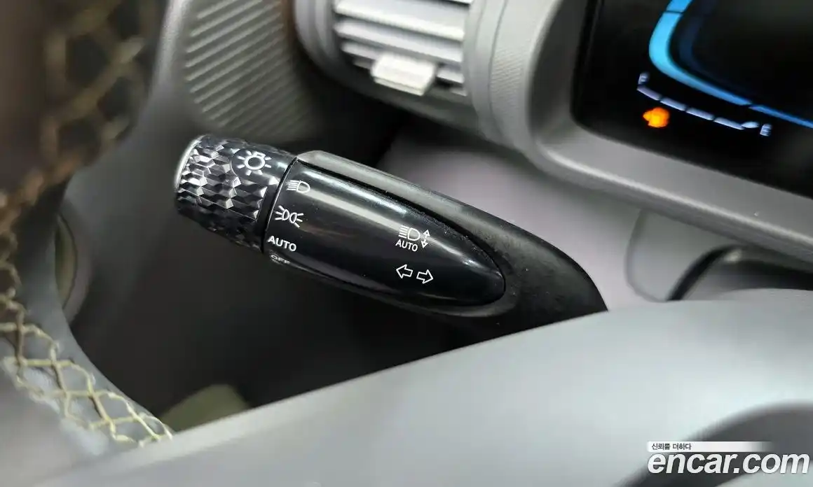 Hyundai Casper 2022 1.0 автомат (гидро), фото 29