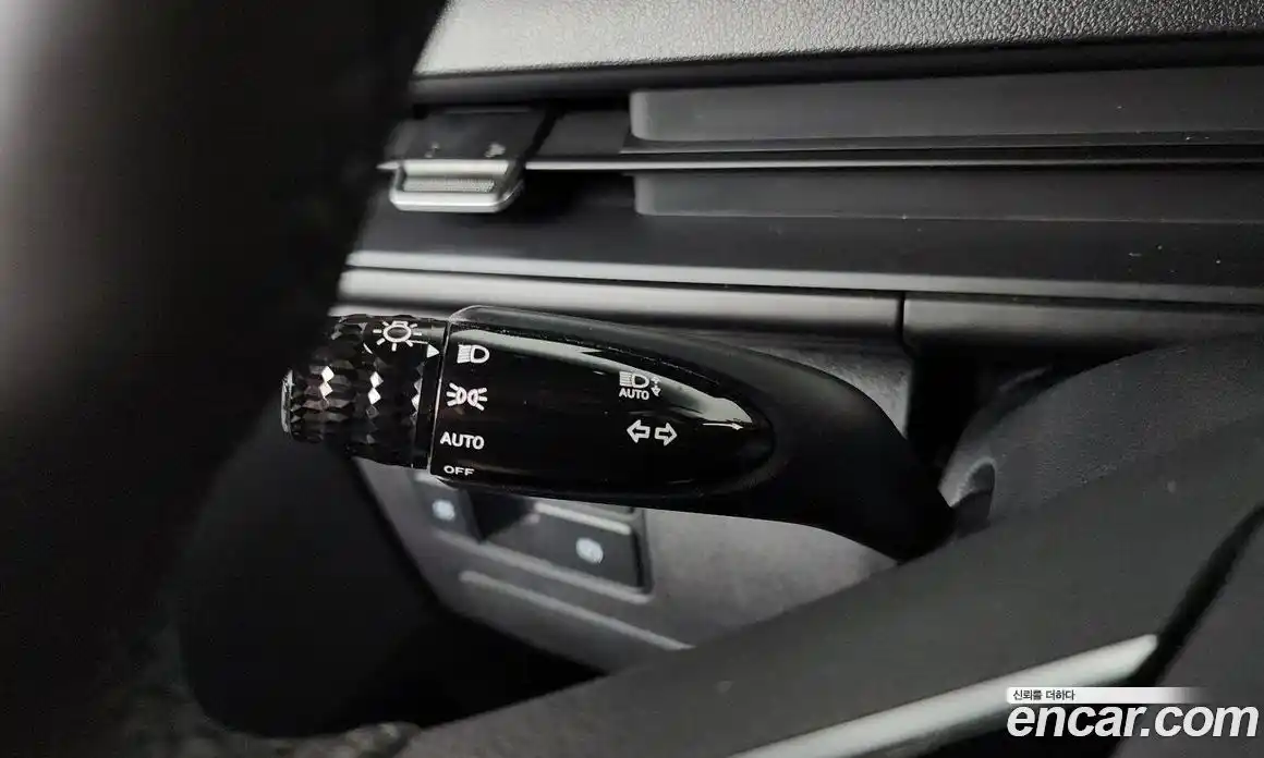 Hyundai Staria 2021 2.2 автомат (гидро), фото 35