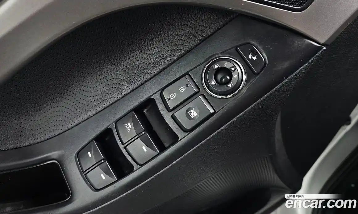 Hyundai Avante 2011 1.6 автомат (гидро), фото 25