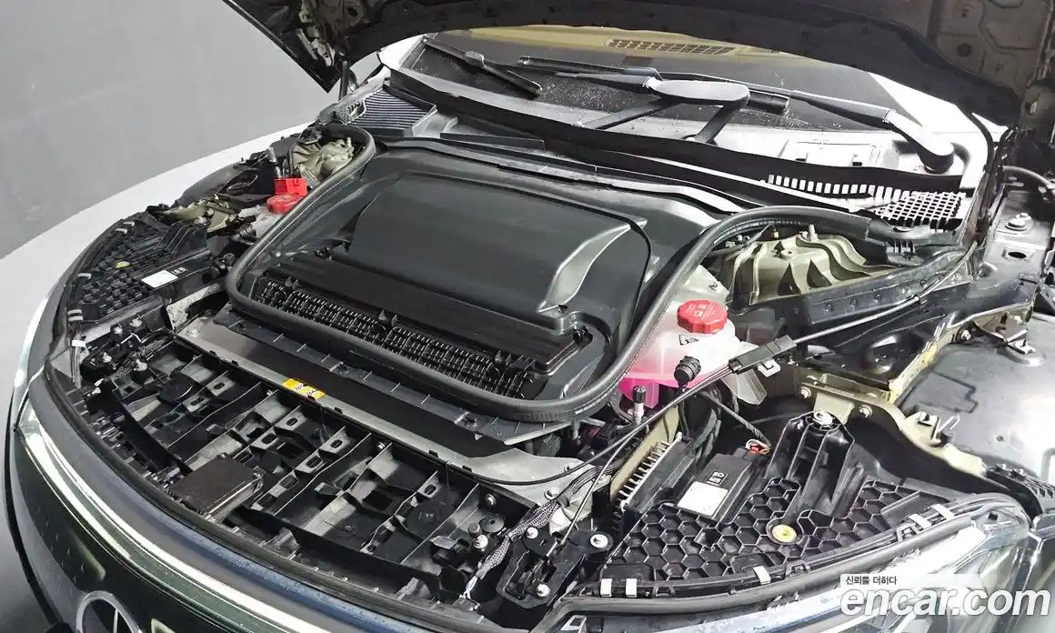 Mercedes-Benz EQS 2022 0.3 гидро, фото 6 Mercedes-Benz EQS 2022 0.3 гидро, фото 6