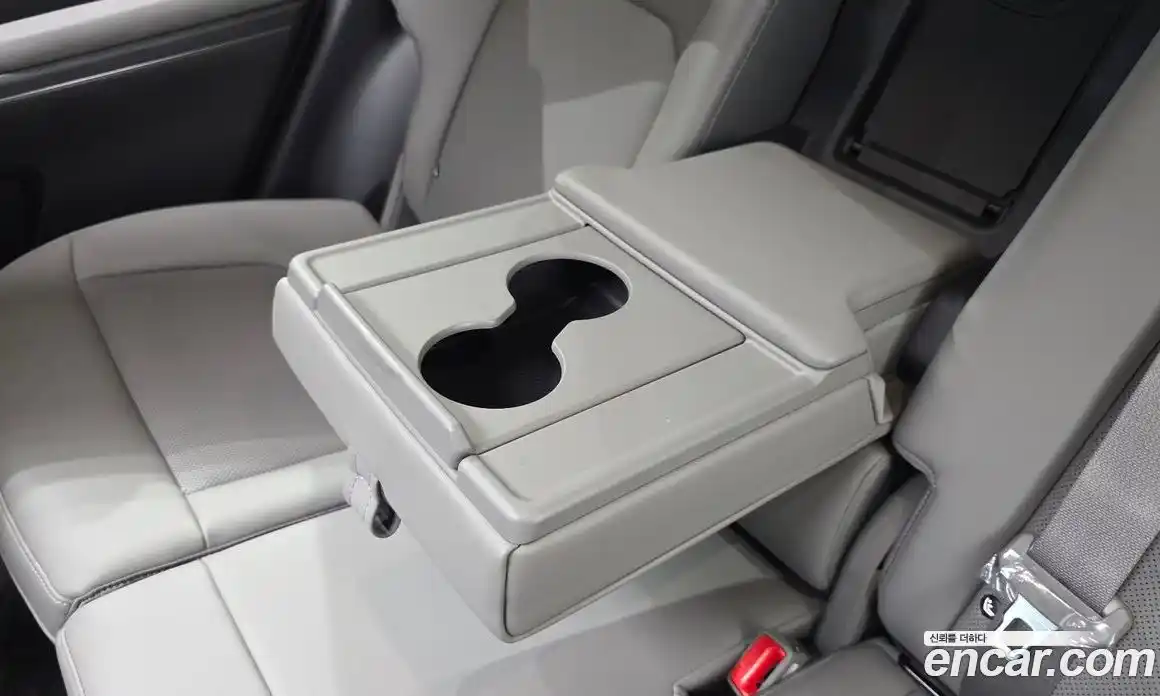 Kia EV5 2026 0.2 автомат (гидро), фото 33