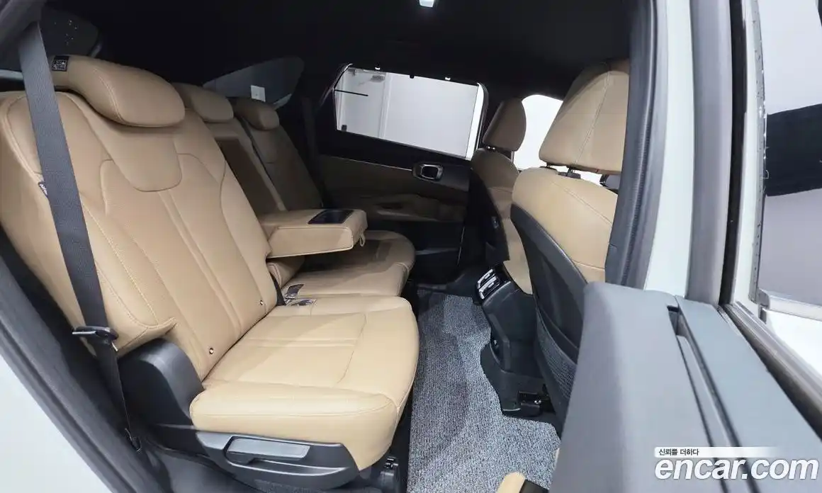 Kia Sorento 2023 1.6 автомат (гидро), фото 25
