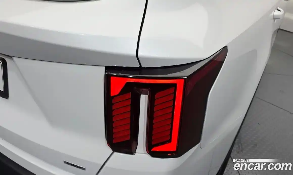 Kia Sorento 2023 1.6 автомат (гидро), фото 9
