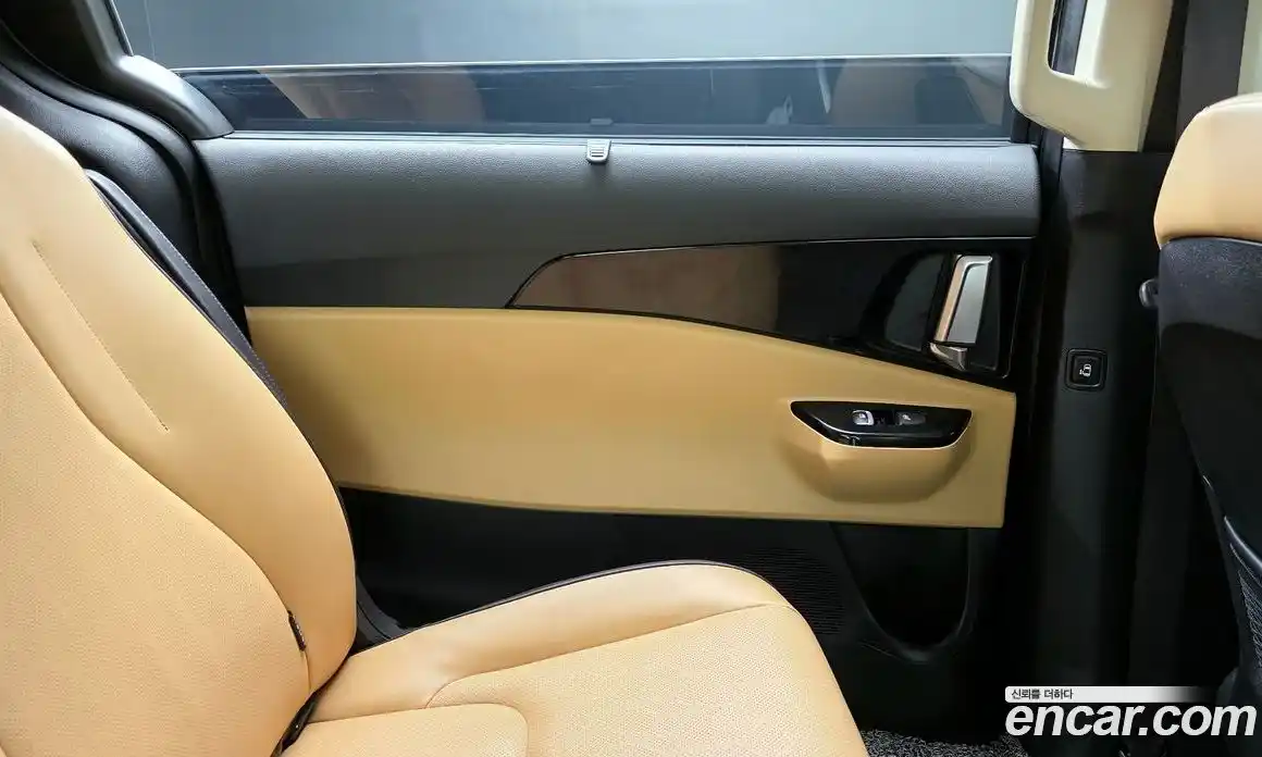 Kia Carnival 2022 2.2 автомат (гидро), фото 15