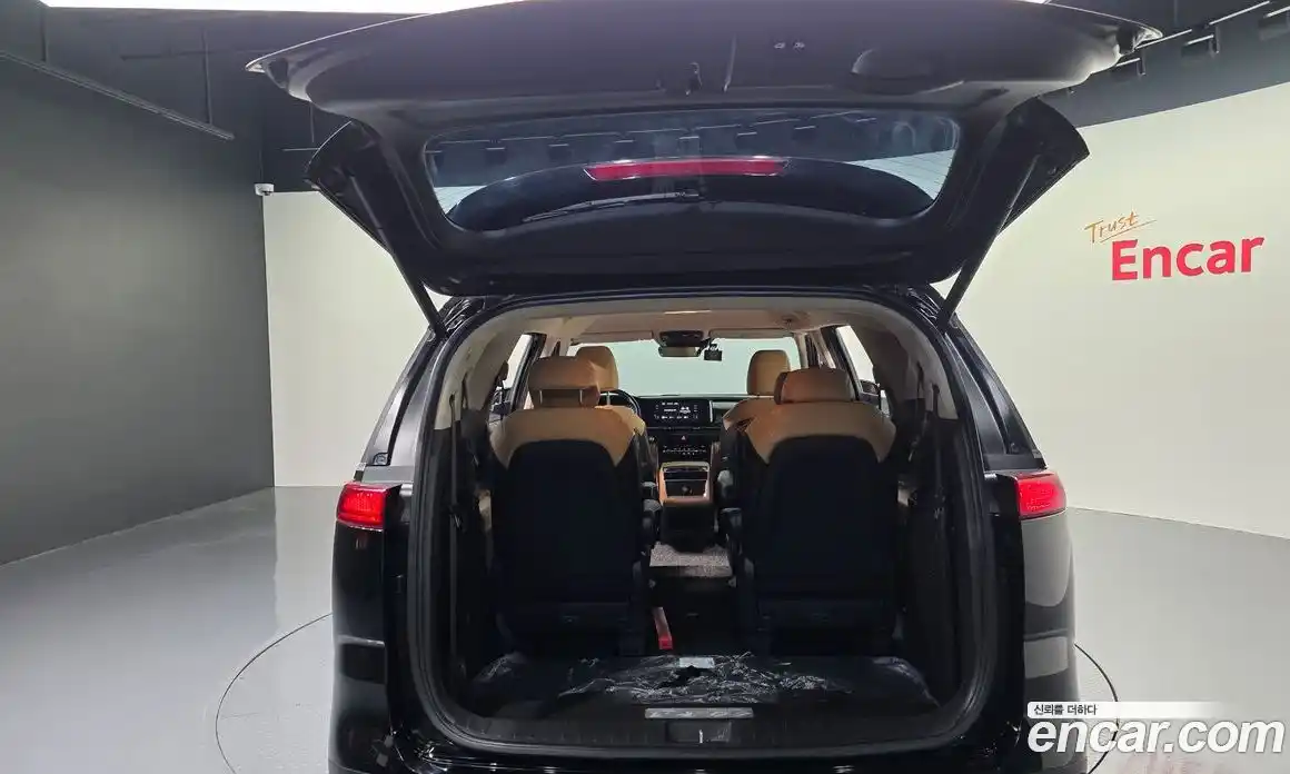 Kia Carnival 2022 2.2 автомат (гидро), фото 34