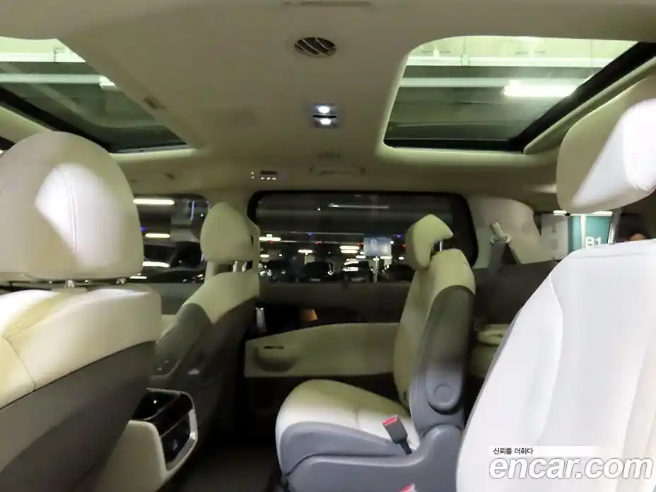 Kia Carnival 2024 2.2 автомат (гидро), фото 14