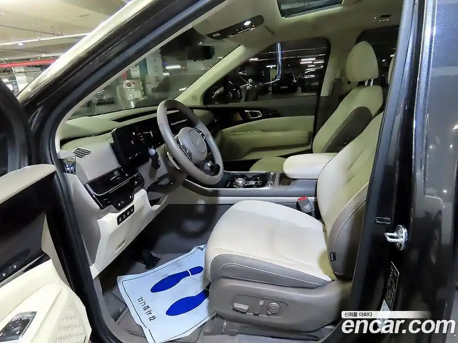 Kia Carnival 2024 2.2 автомат (гидро), фото 6