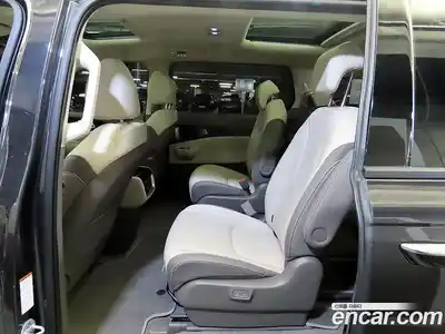 Kia Carnival 2024 2.2 автомат (гидро), миниатюра 7