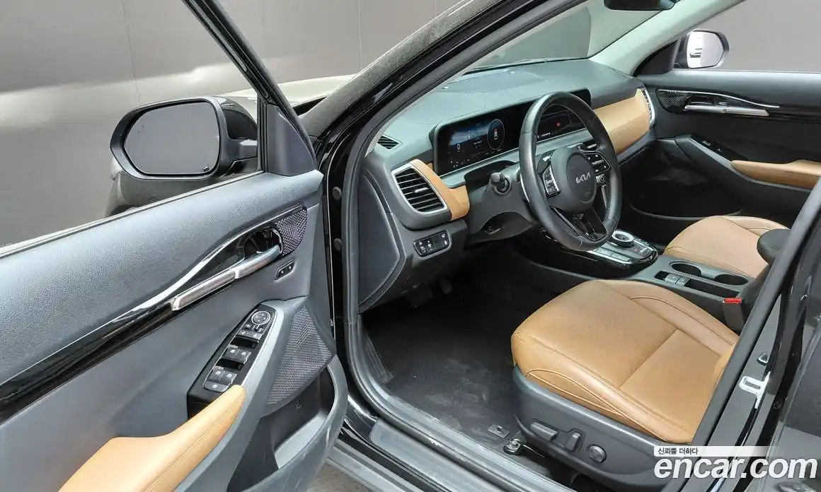Kia Seltos 2023 2.0 автомат (гидро), фото 13
