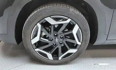Kia Seltos 2023 2.0 автомат (гидро), миниатюра 5