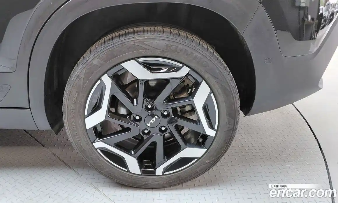Kia Seltos 2023 2.0 автомат (гидро), фото 7