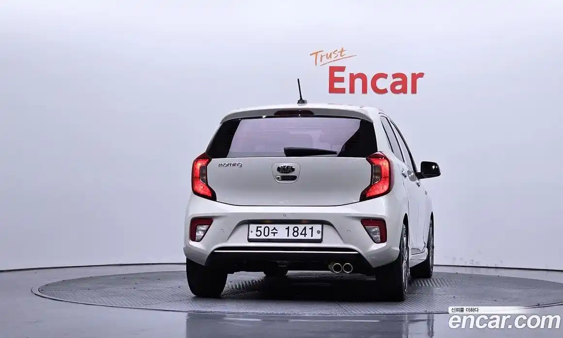 Kia Morning 2018 1.0 автомат (гидро), фото 4