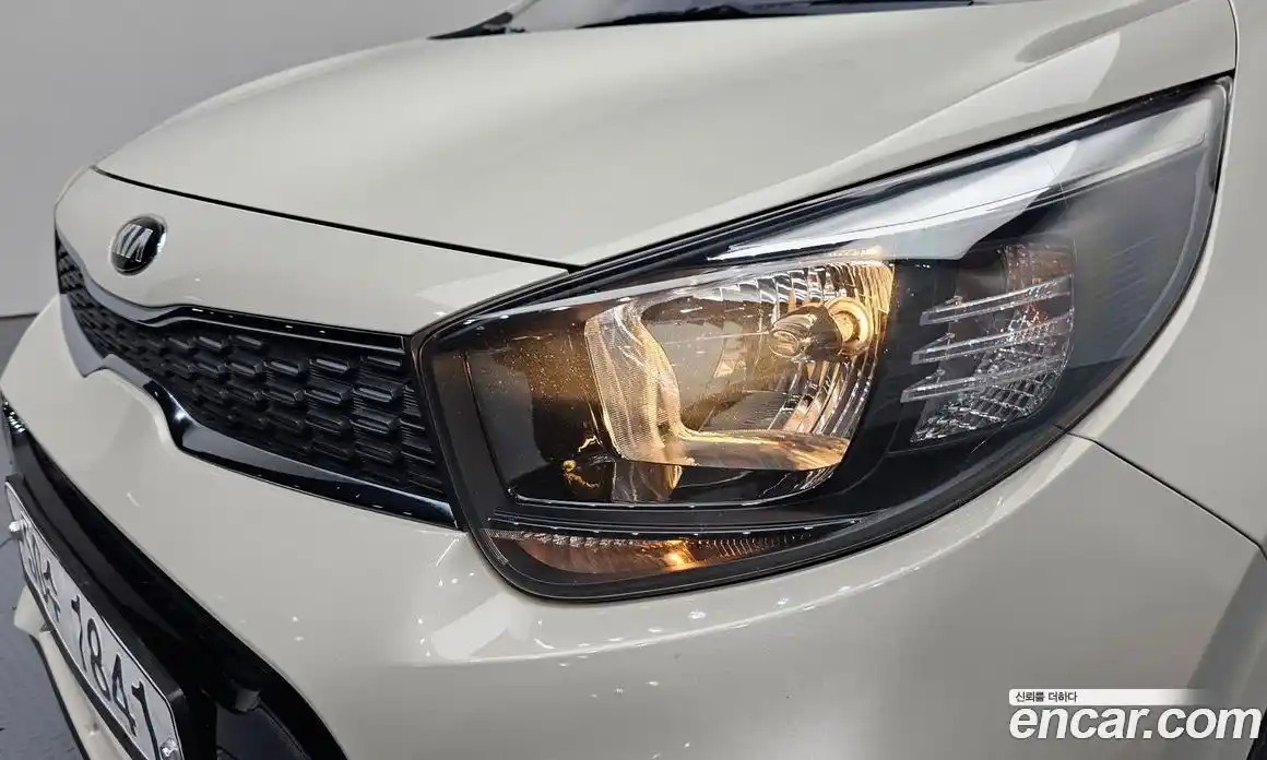 Kia Morning 2018 1.0 автомат (гидро), фото 8