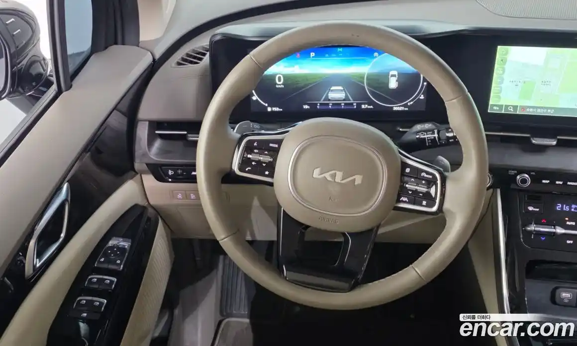 Kia Carnival 2023 2.2 автомат (гидро), фото 19