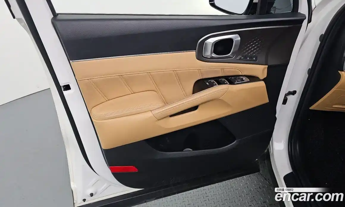 Kia Sorento 2023 2.5 автомат (гидро), фото 14