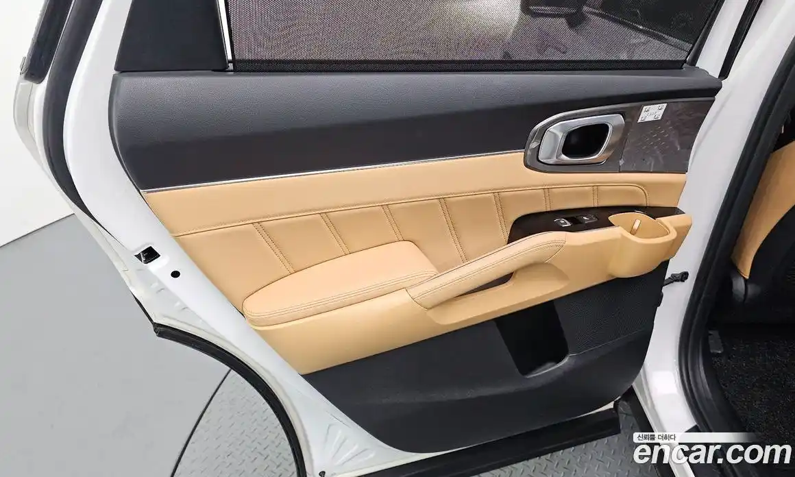 Kia Sorento 2023 2.5 автомат (гидро), фото 15