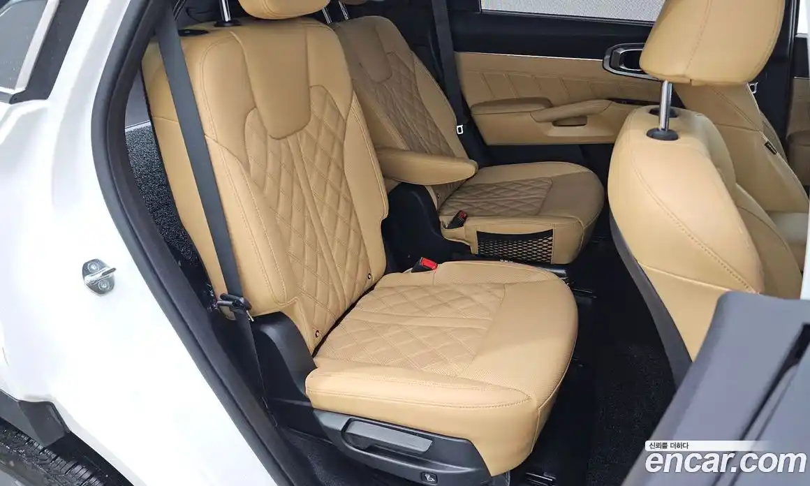 Kia Sorento 2023 2.5 автомат (гидро), фото 18