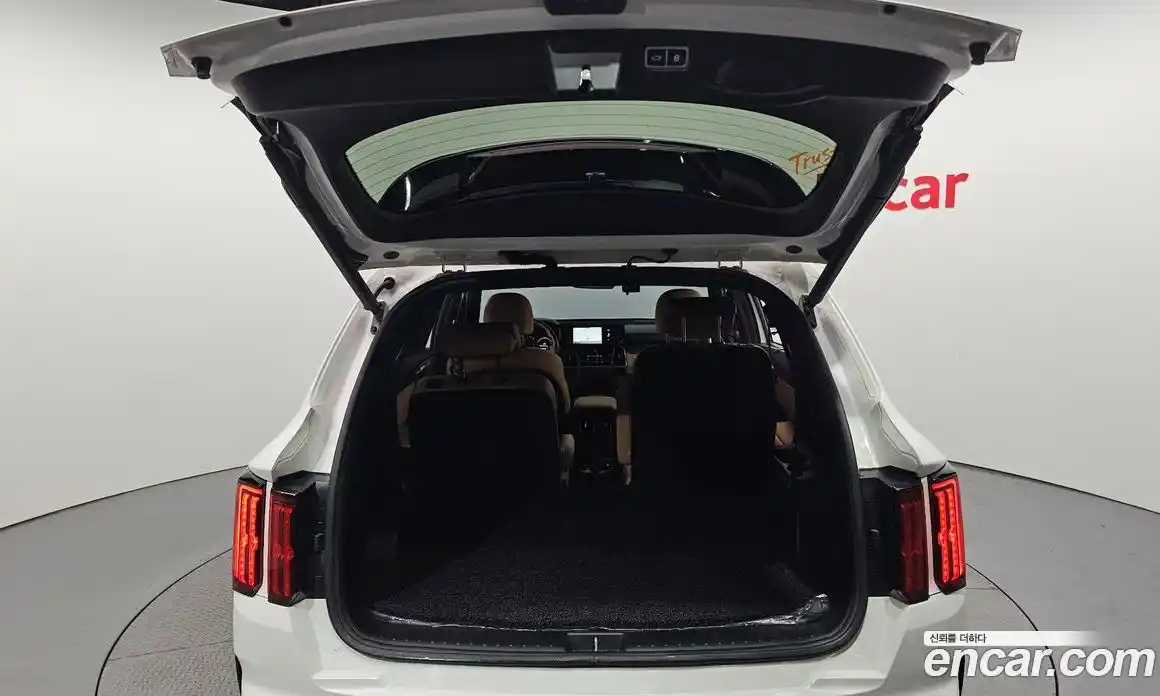 Kia Sorento 2023 2.5 автомат (гидро), фото 26