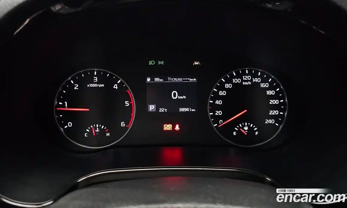 Kia Seltos 2020 1.6 автомат (гидро), фото 11