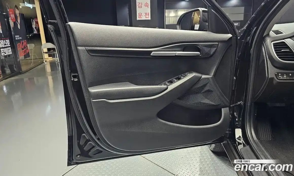 Kia Seltos 2020 1.6 автомат (гидро), фото 14
