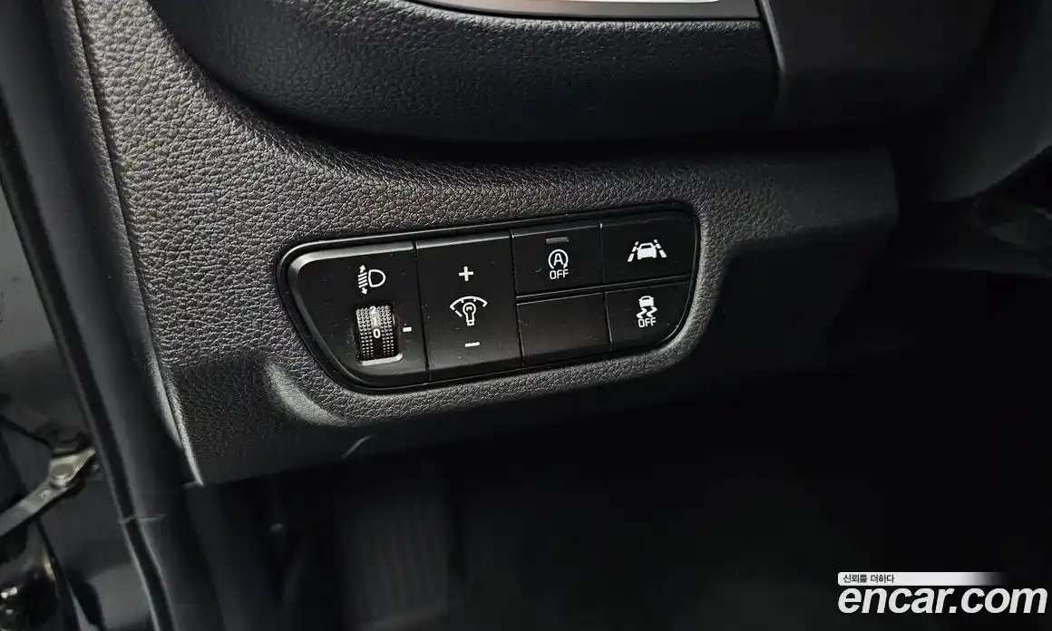 Kia Seltos 2020 1.6 автомат (гидро), фото 27