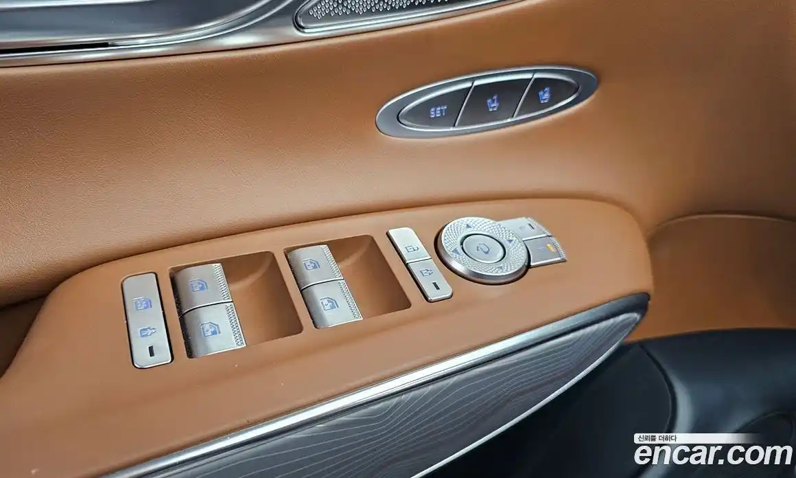 Genesis GV70 2021 2.5 автомат (гидро), фото 30