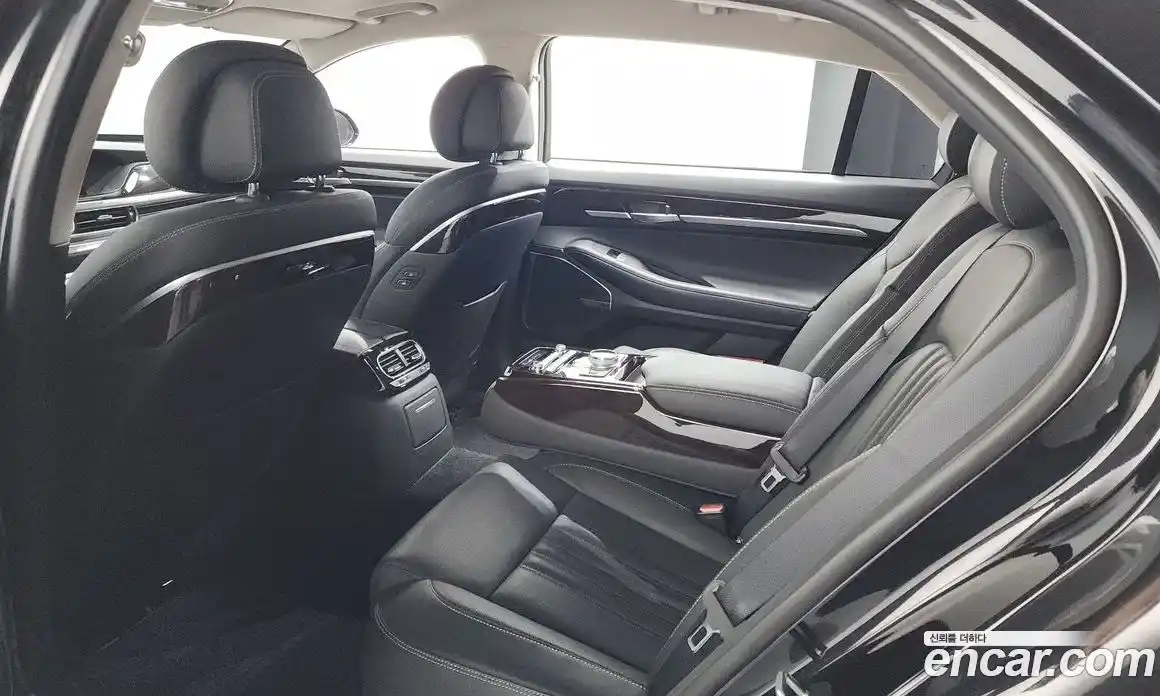 Genesis G90 2018 3.8 автомат (гидро), фото 27
