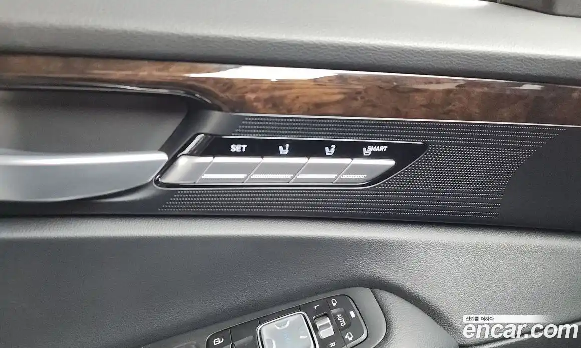 Genesis G90 2018 3.8 автомат (гидро), фото 33