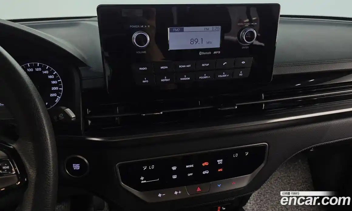 SsangYong Rexton 2024 2.2 автомат (гидро), фото 13