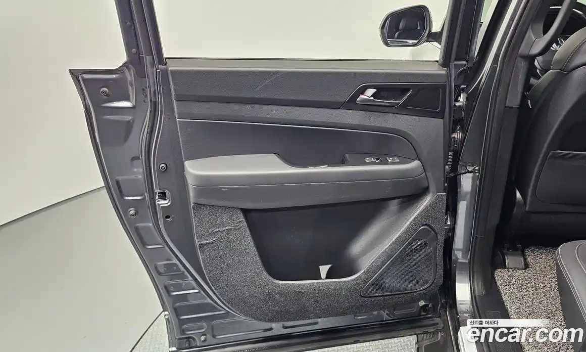 SsangYong Rexton 2020 2.2 автомат (гидро), фото 15