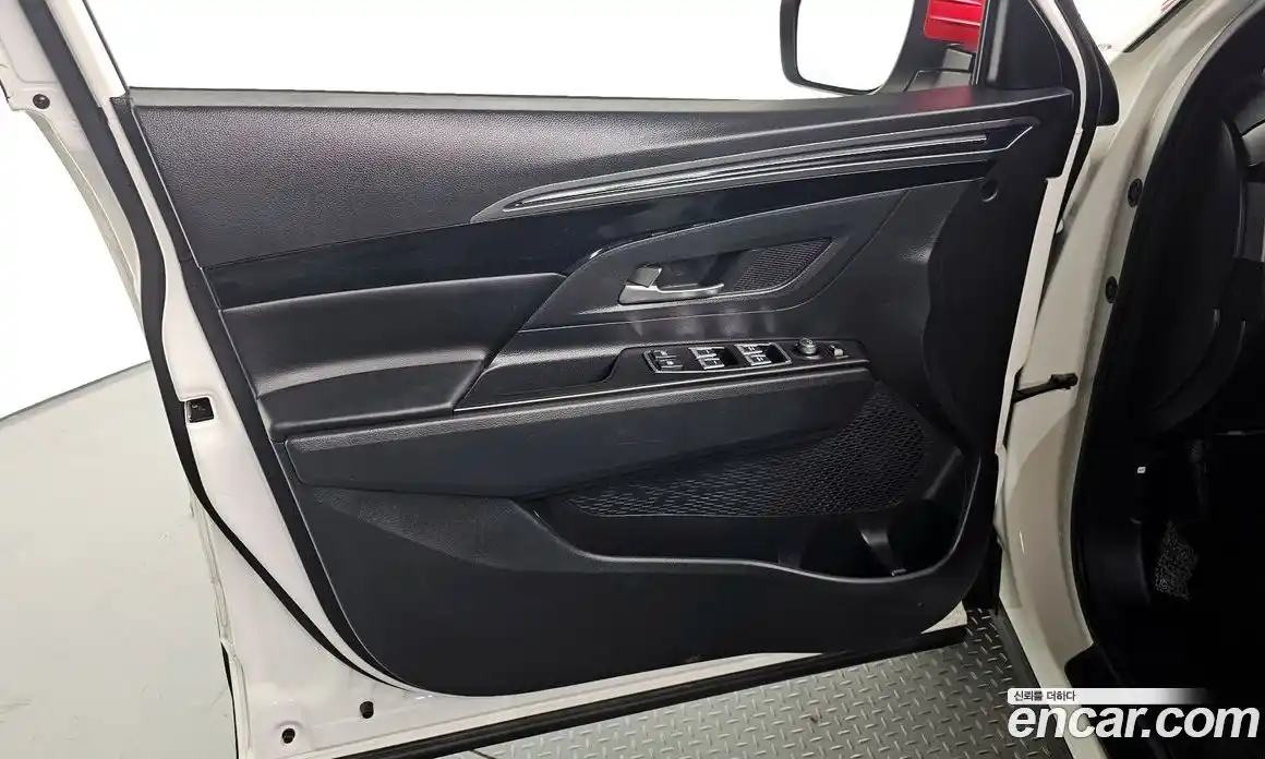 SsangYong Korando 2022 1.5 автомат (гидро), фото 14