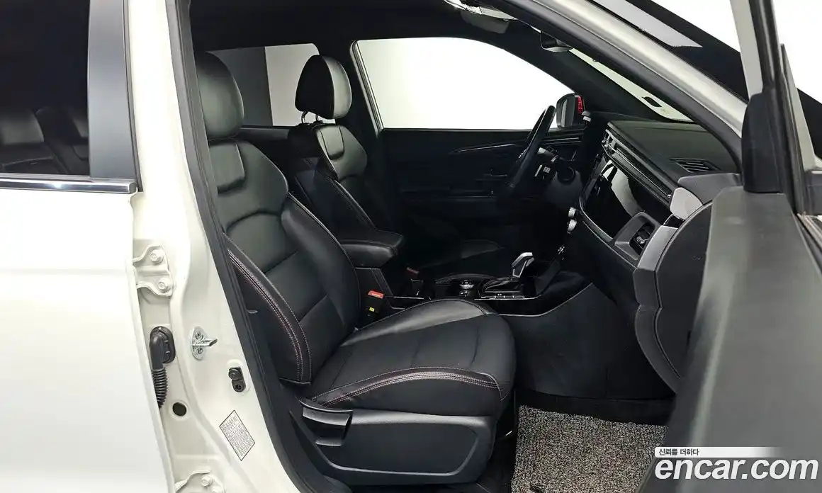 SsangYong Korando 2022 1.5 автомат (гидро), фото 16
