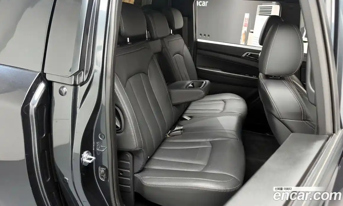 SsangYong Rexton 2023 2.2 автомат (гидро), фото 12