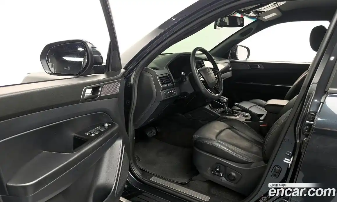 SsangYong Rexton 2023 2.2 автомат (гидро), фото 10