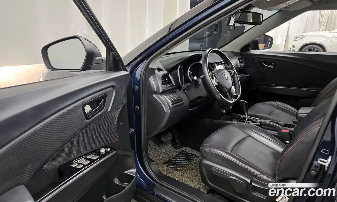 SsangYong TIBOLI 2017 1.6 автомат (гидро), фото 13