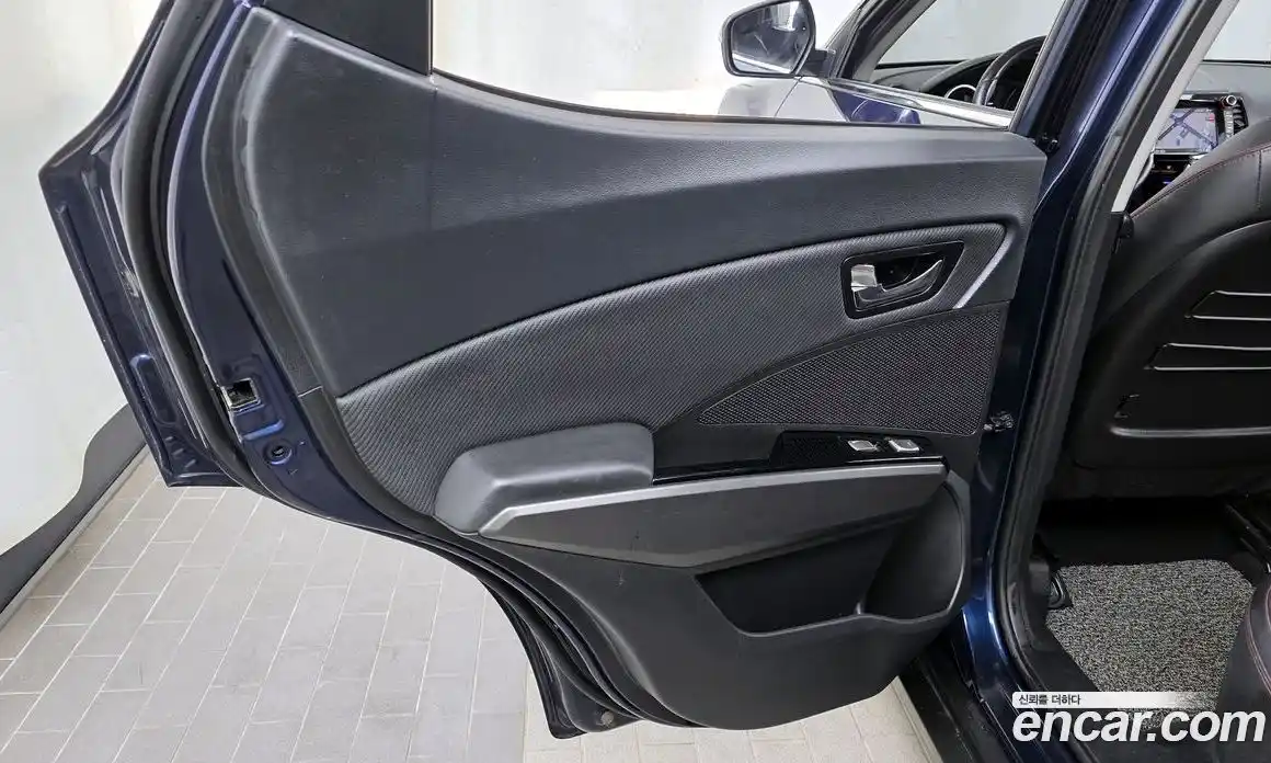 SsangYong TIBOLI 2017 1.6 автомат (гидро), фото 15
