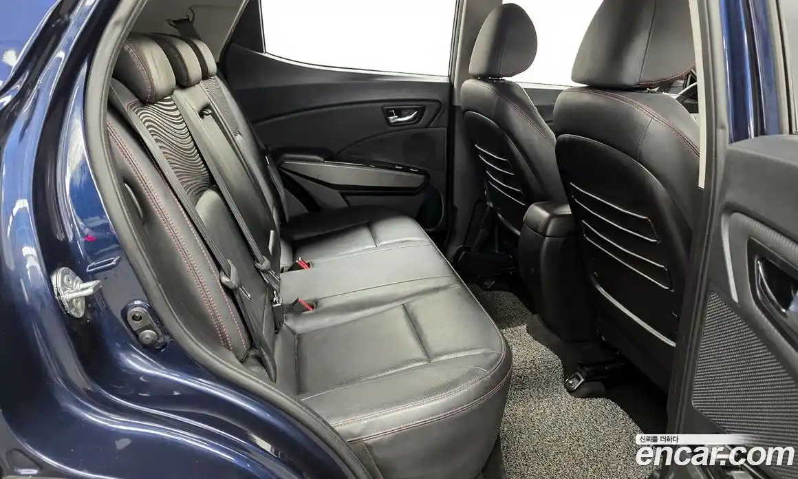 SsangYong TIBOLI 2017 1.6 автомат (гидро), фото 18